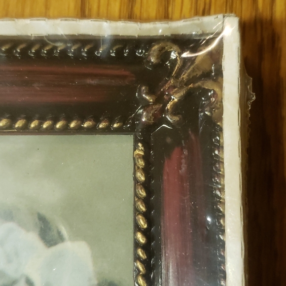 Picture frame - Picture 2 of 2